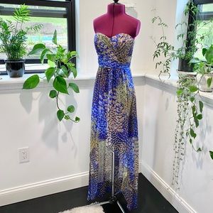 Peacock hi-low dress 🦚